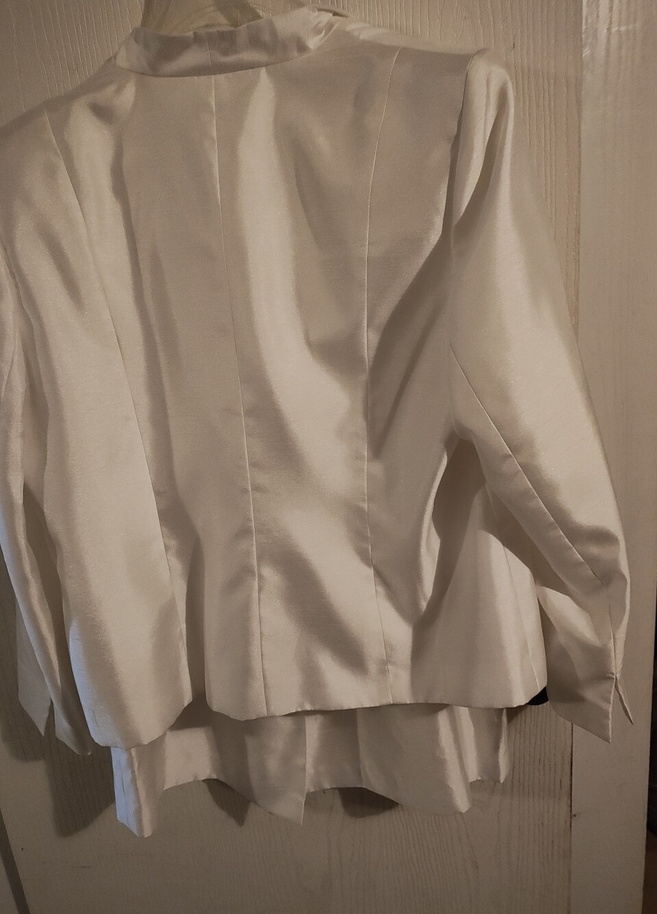 Suit Studio Satin Ivory Blazer with Decorative Buttons - Picture 2 of 6